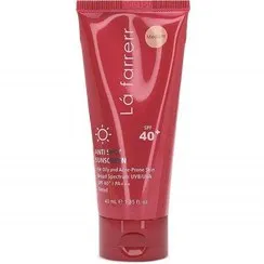 کرم ضدآفتاب و ضد لک لافار رنگی متوسط پوست چرب و آکنه SPF40